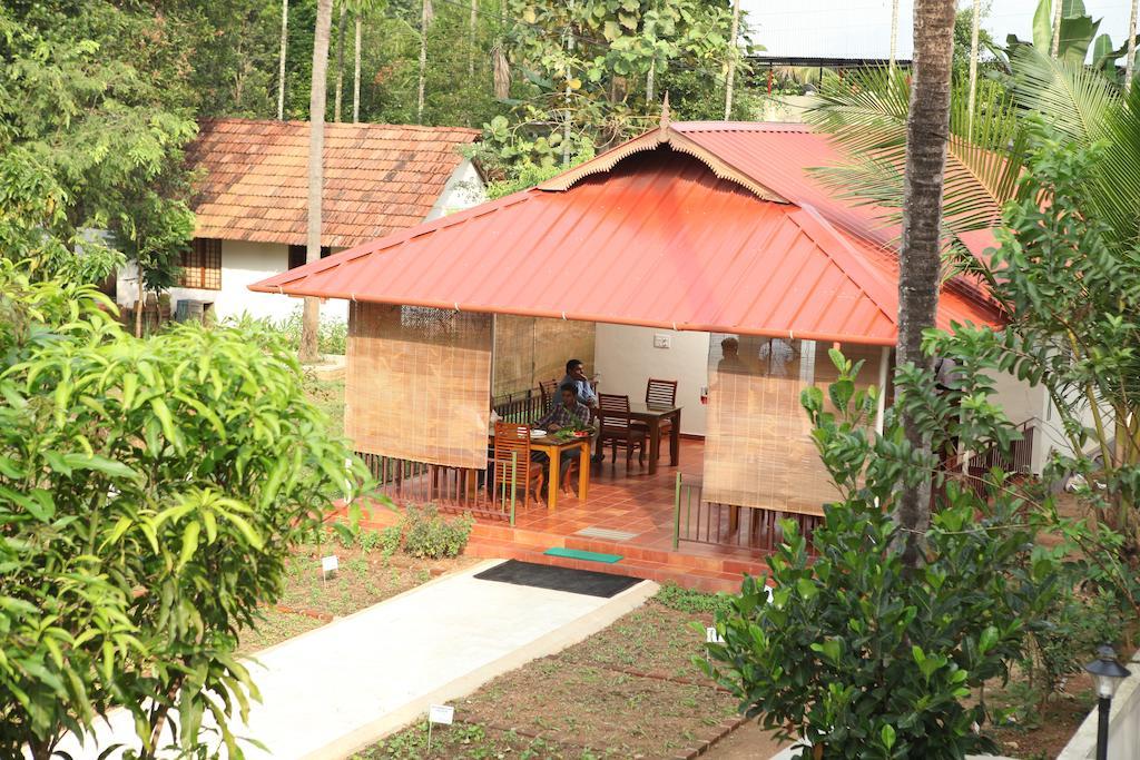 The Health Village Alwaye Exterior photo